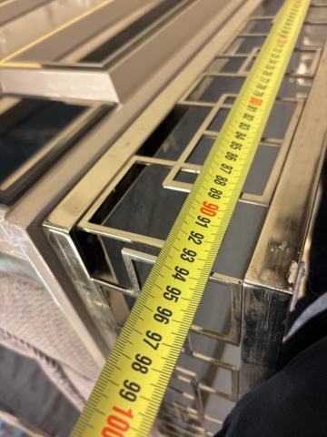 1443703-29 Diverse möblemang/inredning - soffor, byrå, bord