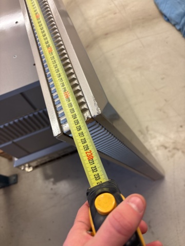 1443703-32 Diverse möblemang/inredning - soffor, byrå, bord