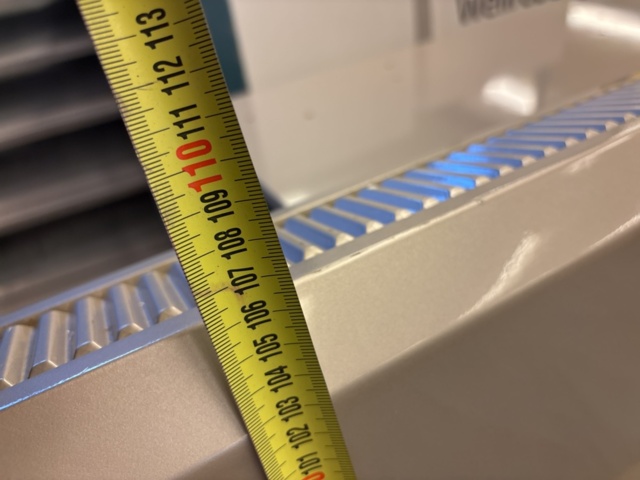 1443703-34 Diverse möblemang/inredning - soffor, byrå, bord