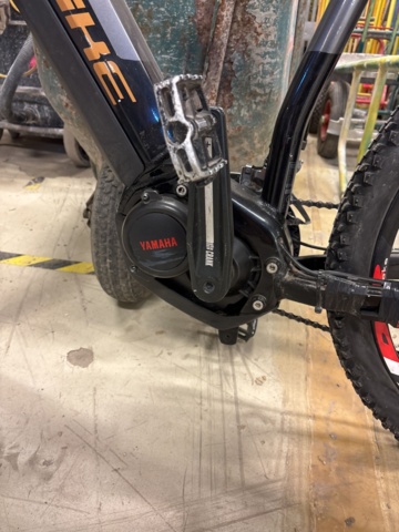 1409372-8 Elcykel Haibike Sduro Trekking 6.0 -2019