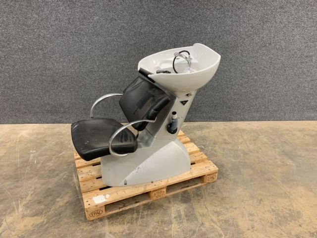 1447214-1 Schamponeringsstol Maletti