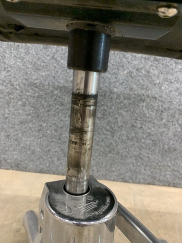 1447225-8 Frisörstol italor