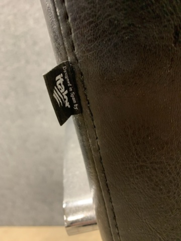 1447226-9 Frisörstol italor