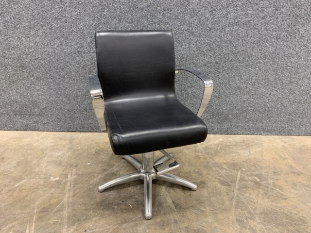 1447228-1 Frisörstol italor