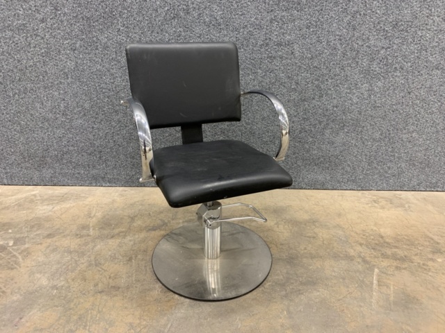 1447229-1 Frisörstol Luga Ressini