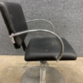 1447230-7 Barber chair Luga Ressini