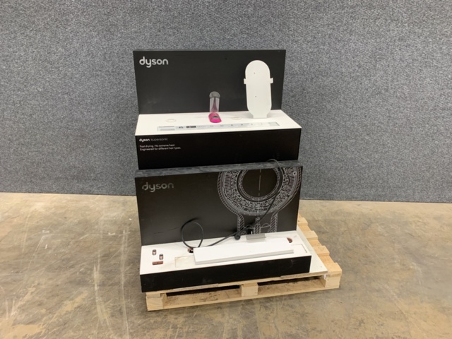 1447237-1 Butiksmonter