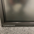 1443695-4 98" Interaktiv pekskärm med konferensutrustning och tillbehör - Clevertouch Pro Series 3