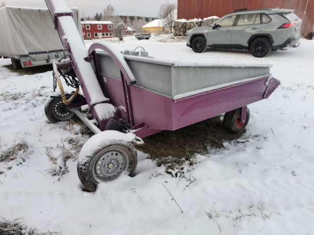 1401024-5 Påfyllningsbalja för spannmålskross Murska FA-300