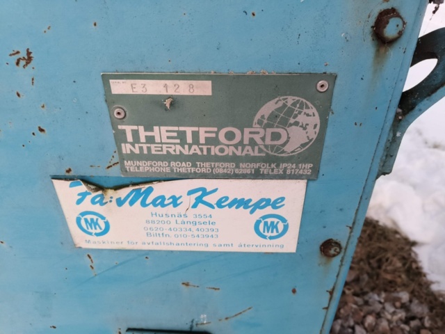 1401028-15 Komprimator Thetford