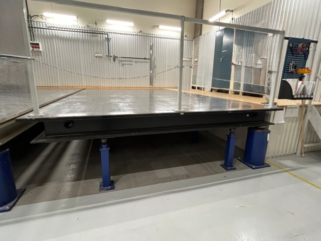 1411398-3 Industriell planskiva 6x3,5 m