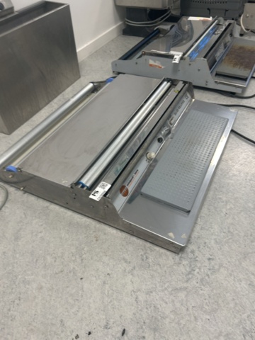 1429966-2 Professionell bänkmonterad plastfilmsförpackare