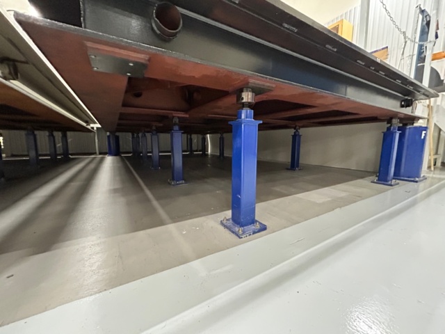 1411398-18 Industriell planskiva 6x3,5 m