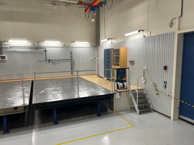 1411398-8 Industriell planskiva 6x3,5 m