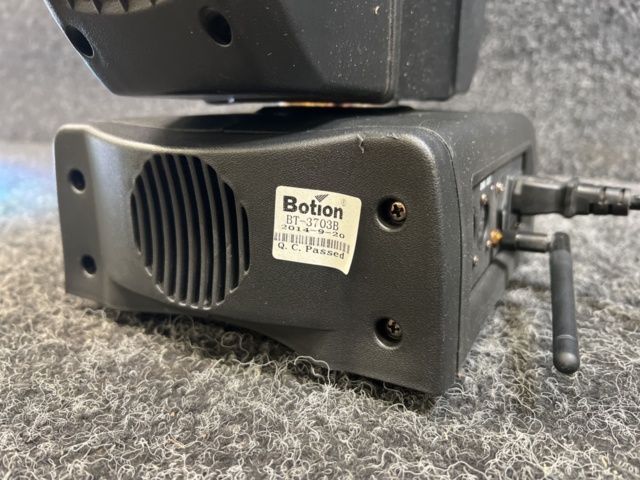 1447396-4 Stage lighting fixture Moving Head Light