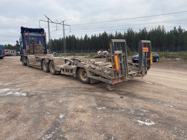 1321191-16 Lastbil Dunderbygge Scania R500LB8X4HNB -2011