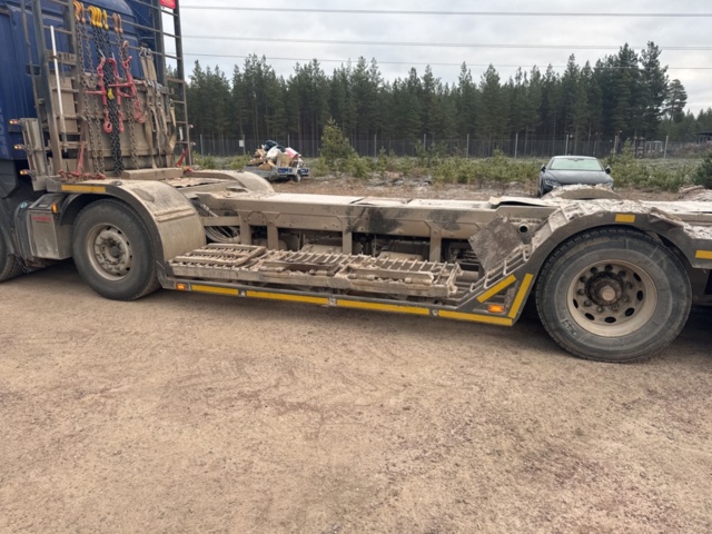 1321191-20 Lastbil Dunderbygge Scania R500LB8X4HNB -2011