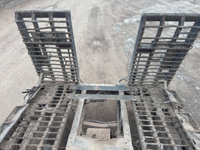 1321191-27 Lastbil Dunderbygge Scania R500LB8X4HNB -2011