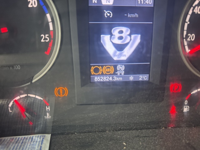 1321191-38 Lastbil Dunderbygge Scania R500LB8X4HNB -2011