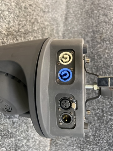 1447408-5 Scenljusarmatur Moving Head Light