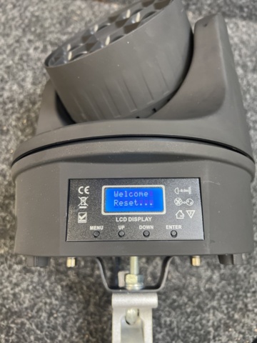 1447408-6 Scenljusarmatur Moving Head Light