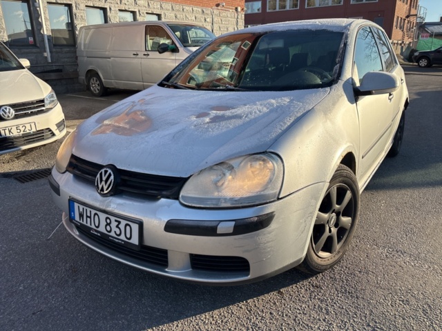 1444624-58 Volkswagen Golf 5-dörrar 1.6 FSI Manuell - 2004