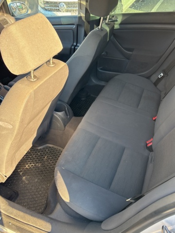 1444624-23 Volkswagen Golf 5-dörrar 1.6 FSI Manuell - 2004