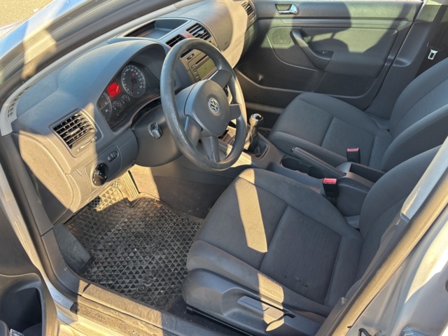 1444624-27 Volkswagen Golf 5-dörrar 1.6 FSI Manuell - 2004