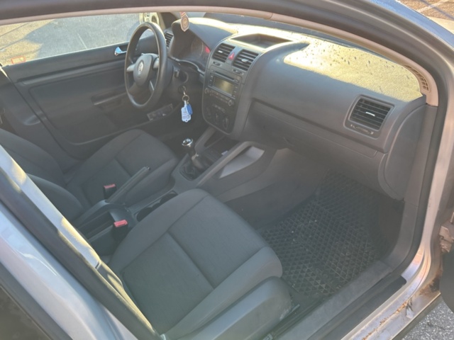 1444624-36 Volkswagen Golf 5-dörrar 1.6 FSI Manuell - 2004