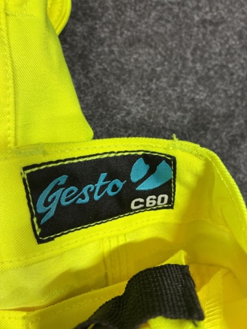 1447338-6 4 pcs protective shorts