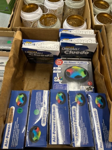 1436322-5 Boxes 12 pcs with mixed products