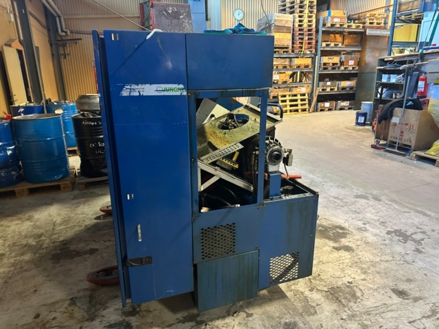 1256082-4 CNC svarv Femco Durga 15/25 - reservdelsmaskin