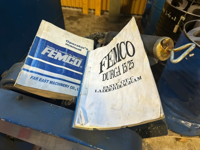 1256082-9 CNC svarv Femco Durga 15/25 - reservdelsmaskin