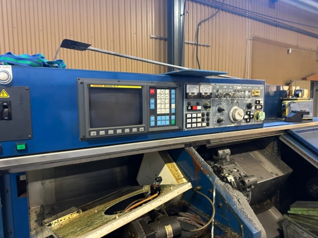 1256082-12 CNC svarv Femco Durga 15/25 - reservdelsmaskin