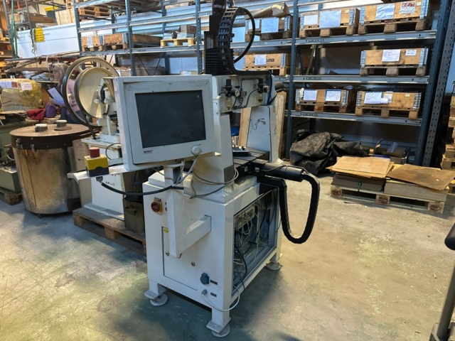 1256086-4 Gravyrfräsmaskin CNC Körner 832S / 500G