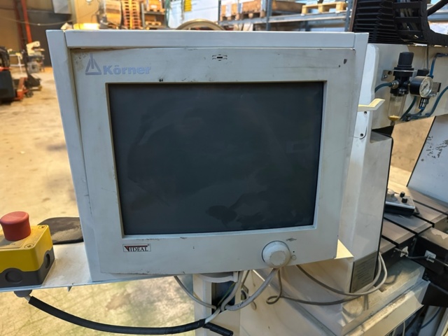 1256086-6 Gravyrfräsmaskin CNC Körner 832S / 500G