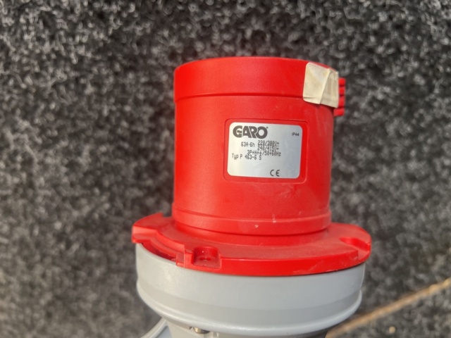 1447464-4 3-faskabel 63A, ca 8 meter