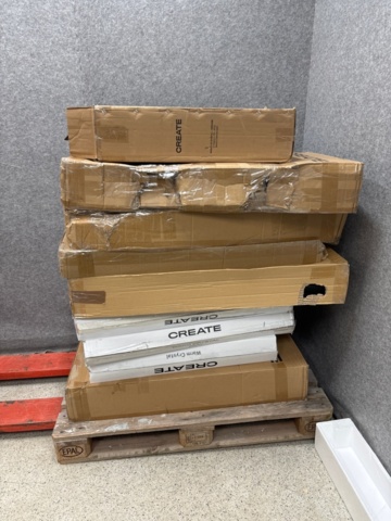 1436449-4 Collection of various towel warmers 10 pcs - CREATE