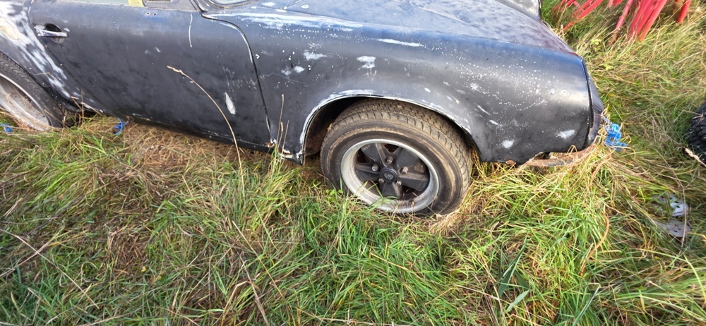 1320016-73 Porsche 911 S Targa Manuell, 170hk, 1969 (Reparationsobjekt)