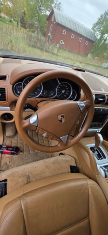 1320017-9 Porsche Cayenne Turbo TipTronic S, 450hp, 2004 (Repair item)