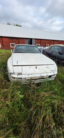 1320018-1 Porsche 944 Manuell, 163hk, 1983 (Reparationsobjekt)