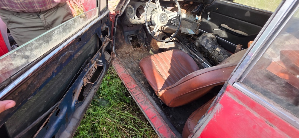 1320019-28 Alfa Romeo Giulia Sprint GT 1.6 Manual, 106hp, 1965 (Repair item)