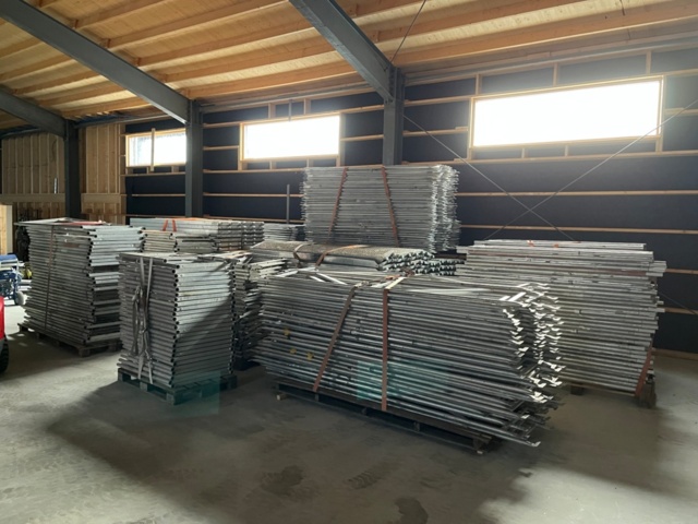 1421624-3 Monzon stor byggställning inkl tillbehör