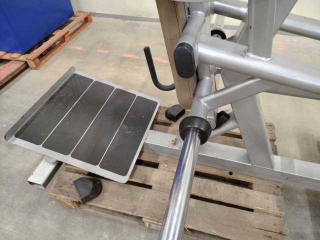 1448176-2 Leg press/squat machine – ISO Lever