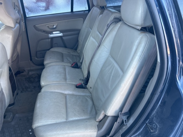 1429977-23 Volvo XC90 T6 AWD Automatic, 272hp -2003