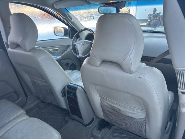 1429977-25 Volvo XC90 T6 AWD Automatic, 272hp -2003