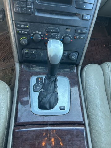 1429977-16 Volvo XC90 T6 AWD Automatic, 272hp -2003