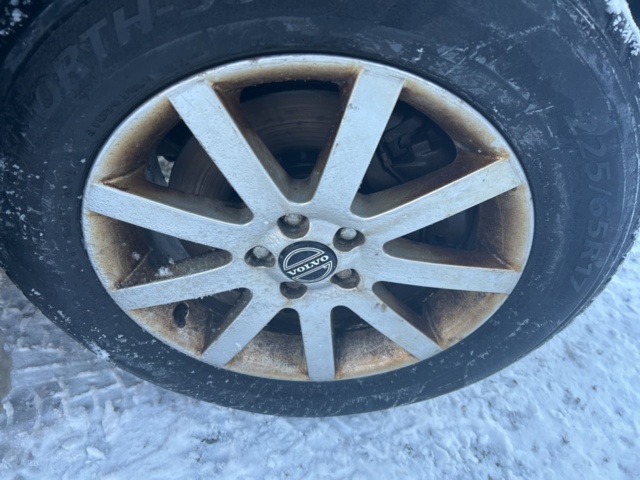 1429977-40 Volvo XC90 T6 AWD Automatic, 272hp -2003