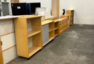 1361226 Samling med skåp, byråer och hyllor