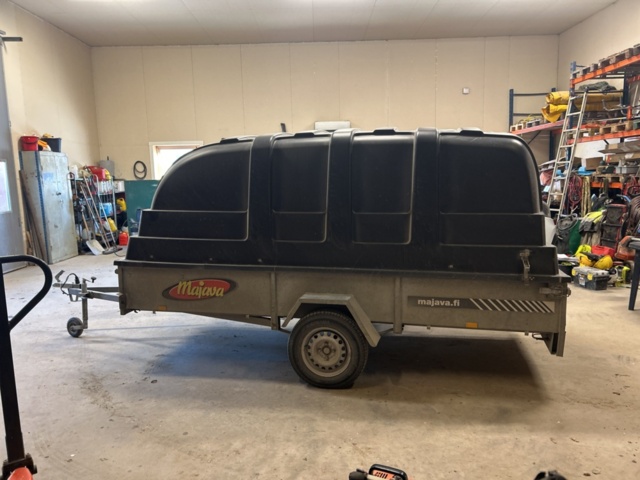 1429985-3 2 pcs Fiber blowing equipment incl. trailer and accessories - Majava M 5032 LJ -2018